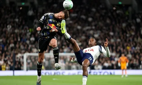 Bi kịch của Mathys Tel và nỗi ám ảnh sân nhà đeo bám Tottenham