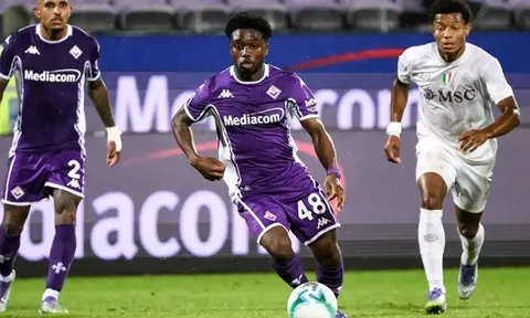 Cựu sao Chelsea bị Fiorentina chấm dứt hợp đồng sau 25 phút thi đấu