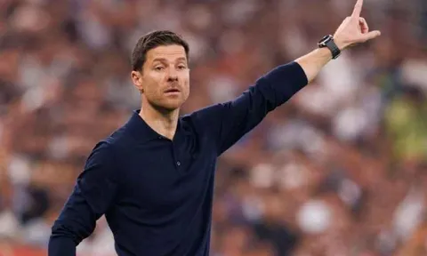 Chelsea săn đón Xabi Alonso cùng Andoni Iraola