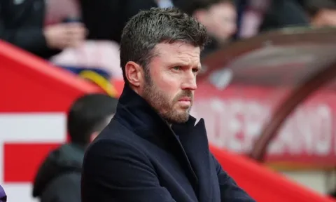 Michael Carrick và bóng ma Solskjaer ám ảnh Man United