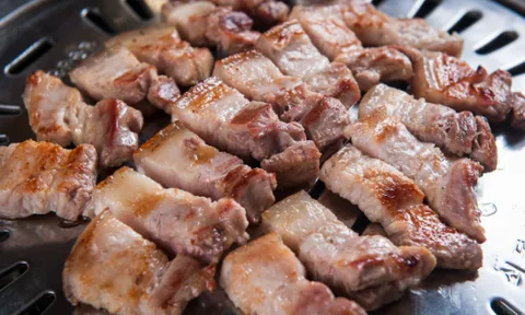 4 thứ kị nhất khi nấu cùng thịt lợn: Mất ngon, thêm độc