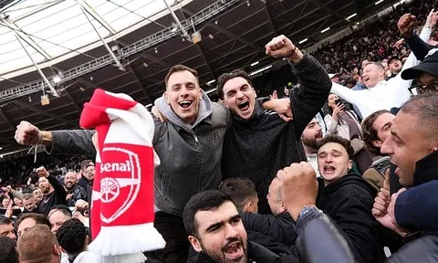Phòng VIP xem Arsenal đăng quang giá hơn 100 ngàn bảng