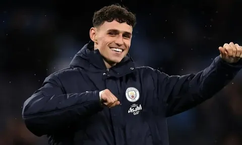 Foden tìm lại ánh sáng ở Man City