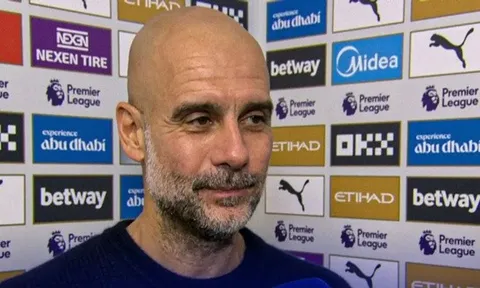 Pep Guardiola giải mã quyết định thay 6 vị trí của Man City