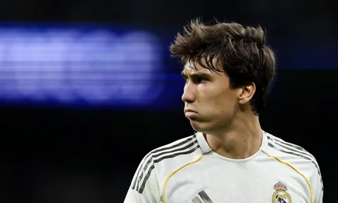 Dortmund săn sao trẻ Real thay thế Guirassy