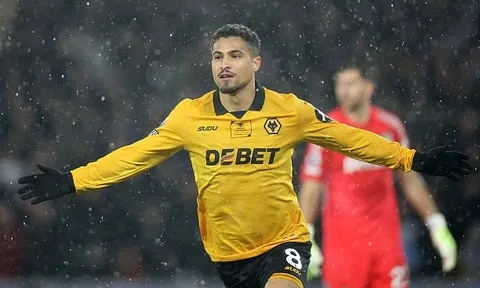 Lý do Man Utd nên sớm chốt hạ thương vụ Joao Gomes