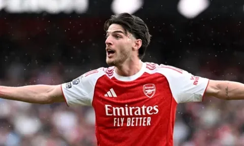 Fernandes ao ước được sát cánh cùng Rice tại Man Utd