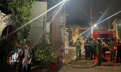 Cháy nhà lúc rạng sáng ở Hà Nội, 1 người tử vong thương tâm