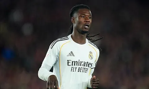 Tin đồn chuyển nhượng sáng 16/5: Tottenham săn Camavinga; Inter Milan ra giá bán Dumfries