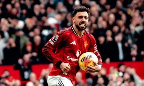 Soi trận Man Utd vs Nottingham: Bruno Fernandes hướng đến kỷ lục lịch sử