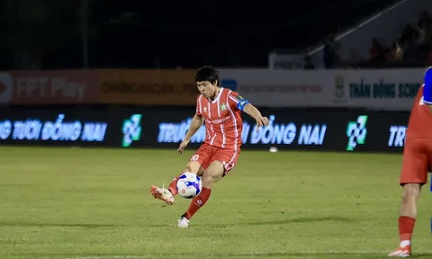Công Phượng lập siêu phẩm giúp Đồng Nai hạ Văn Hiến 3-0