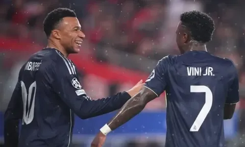 Real Madrid cân nhắc bán Kylian Mbappe hoặc Vinicius Junior