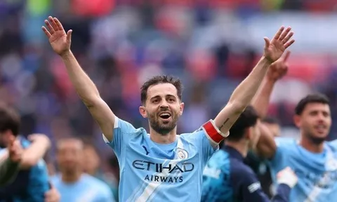 Silva tri ân Man City sau chức vô địch FA Cup