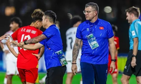 Điểm tin bóng đá Việt Nam 17/5: U17 Việt Nam gặp khó ở World Cup; SLNA và Hà Tĩnh chung nhà tài trợ