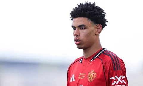Giải pháp "cây nhà lá vườn" cho bài toán cánh trái của Man Utd