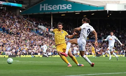 Leeds United dập tắt hy vọng Champions League của Brighton