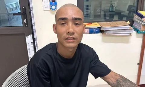 Danh tính người đàn ông livestream chửi mẹ ruột, dọa “tác động” gây phẫn nộ mạng xã hội