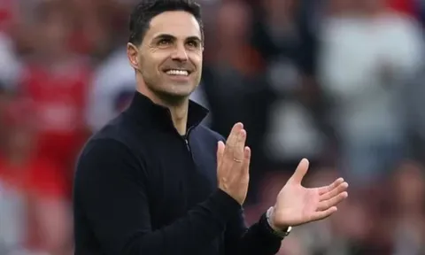 Arteta ví von CĐV Arsenal như 'cầu thủ ma thuật' tạo khác biệt