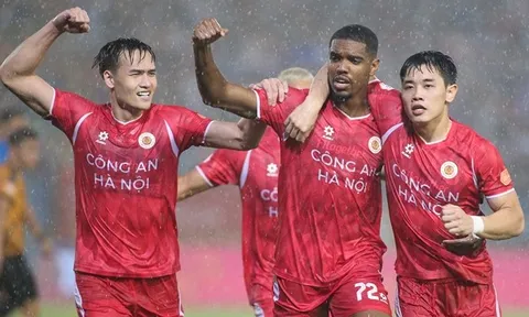 Điểm tin bóng đá Việt Nam 18/5: CAHN xưng vương, U17 Việt Nam tạo lịch sử