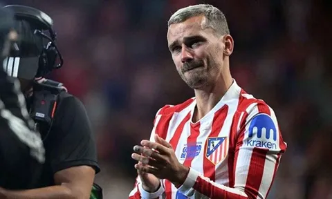 Griezmann bật khóc xin lỗi fan Atletico Madrid