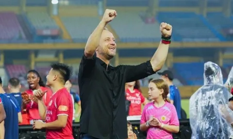 Báo Thái Lan ngả mũ trước chức vô địch V.League của CAHN