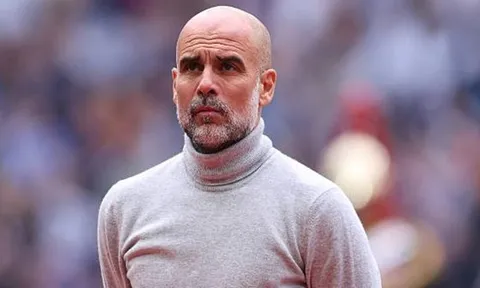 Guardiola cảnh báo Man City sau cú đúp cúp quốc nội