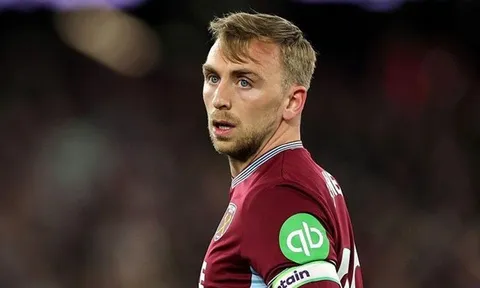 Các ông lớn Ngoại hạng Anh chờ giải cứu dàn sao West Ham