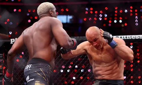 Án đình chỉ y tế sau sự kiện lịch sử MVP MMA: Junior dos Santos nghỉ vô thời hạn sau cú knock-out kinh hoàng