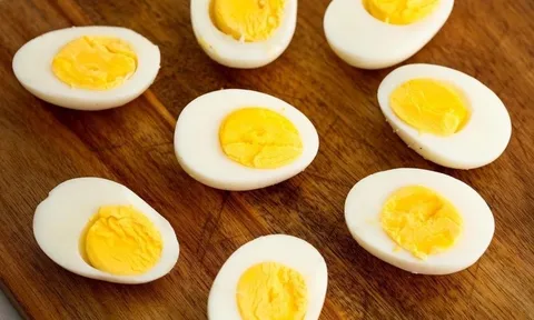 Người mắc những bệnh gì không nên ăn trứng gà? Bác sĩ cảnh báo cần lưu ý ngay