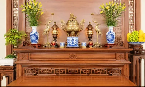 Người xưa dặn: 5 thứ tuyệt đối không nên để gần bàn thờ, kiểm tra nhà bạn có "phạm kỵ" không