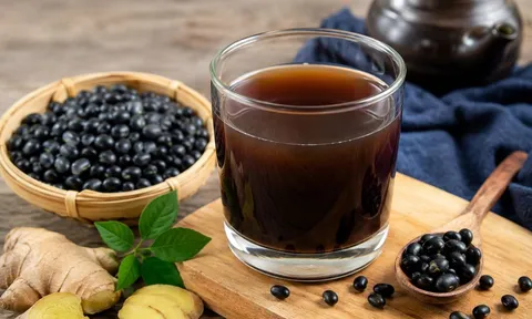 Uống nước đậu đen: 5 sai lầm nhiều người mắc có thể phản tác dụng mà không biết