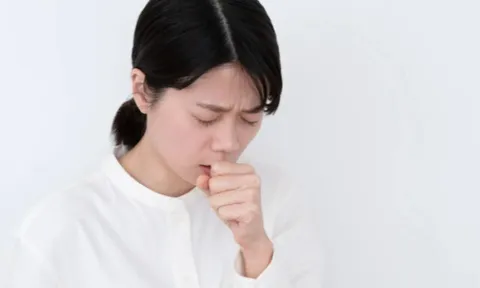 Ho dai dẳng nguyên nhân có thể do trào ngược dạ dày thực quản