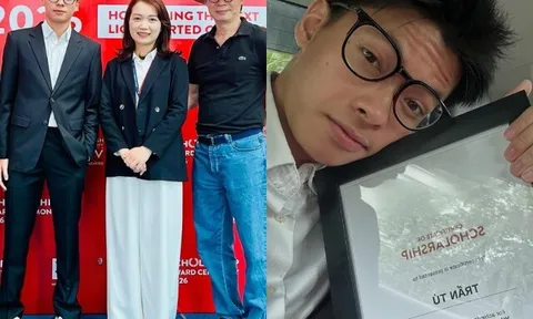 Trần Bờm con trai NSND Trần Lực nhận học bổng đại học quốc tế, được bố "hộ tống" đến trường