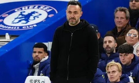 De Zerbi quyết sống chết cùng Tottenham để trụ hạng