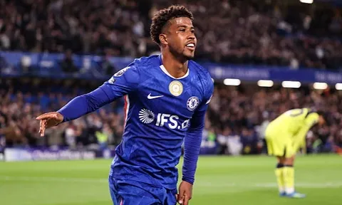 Chelsea lập kỷ lục thắng 39 trận trước Tottenham