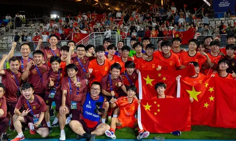 Báo Trung Quốc phát sốt vì kỳ tích của U17
