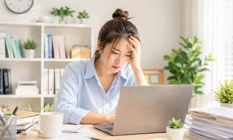 Nhiều người không nghèo tiền mà đang nghèo thứ này khiến càng sống càng mệt mỏi