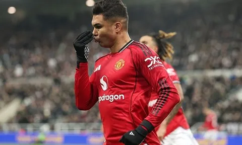Casemiro tiến gần gia nhập Inter Miami cùng Lionel Messi