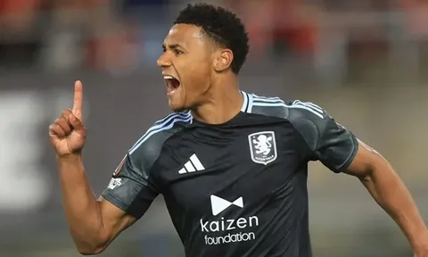 Ollie Watkins chỉ ra chìa khóa giúp Aston Villa vô địch Europa League