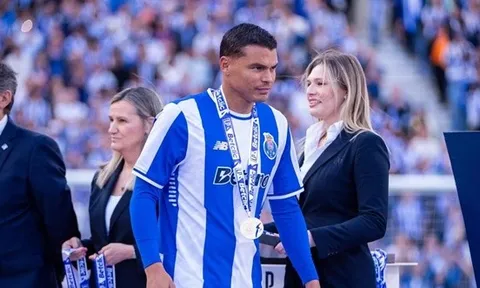 Thiago Silva chính thức chia tay FC Porto ở tuổi 41