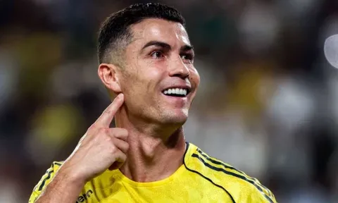 Vô địch Saudi Pro League, Ronaldo ẵm luôn giải cầu thủ hay nhất trận