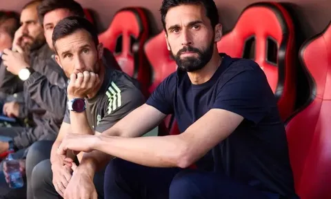 Trắng tay cùng Real, HLV Arbeloa xác nhận ra đi vào cuối mùa