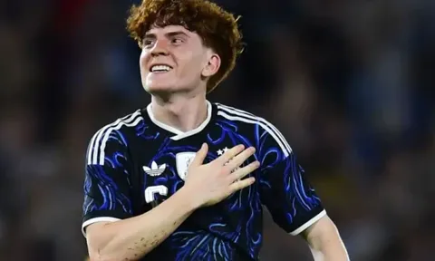 Chelsea tiến gần chữ ký của Valentin Barco