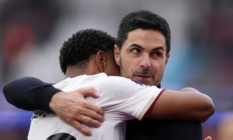 Arteta khẳng định thấy trước cảnh Arsenal nâng cúp từ tháng Ba