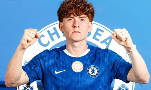 'Here we go', Chelsea chiêu mộ Valentin Barco từ Strasbourg