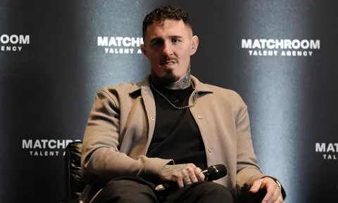 Tom Aspinall lên tiếng khi Dana White xem nhẹ chấn thương mắt và cập nhật thời gian tái xuất