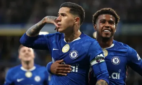 MU có thể trở thành 'cứu cánh' giúp Chelsea giành vé dự cúp châu Âu