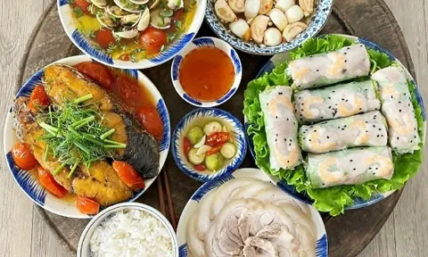 Hôm nay nấu gì: Cơm ngon cho ngày nắng nóng