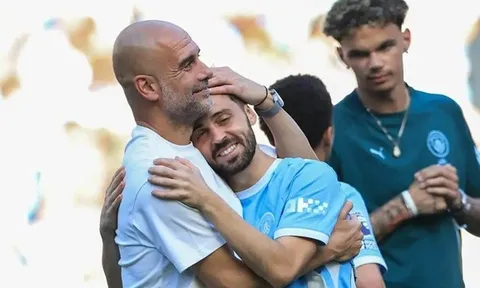 Những giọt nước mắt của Pep Guardiola và dàn công thần tại Etihad