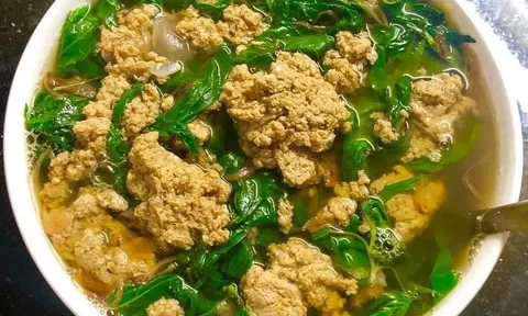 Canh cua để qua đêm có ăn được không? Chuyên gia y tế đưa ra cảnh báo nhiều người bất ngờ